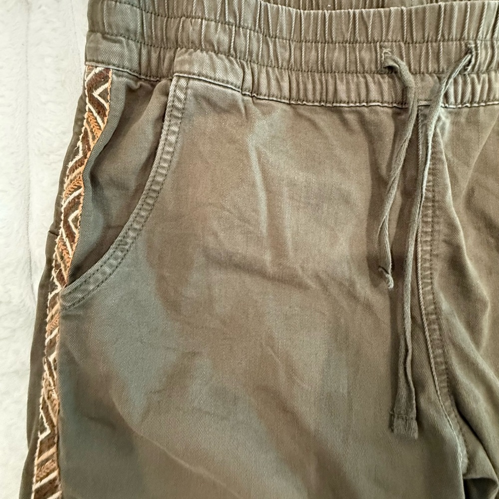 Driftwood Sedona Jogger Pant Olive Green, Woman’s M Loose fit - Picture 9 of 9